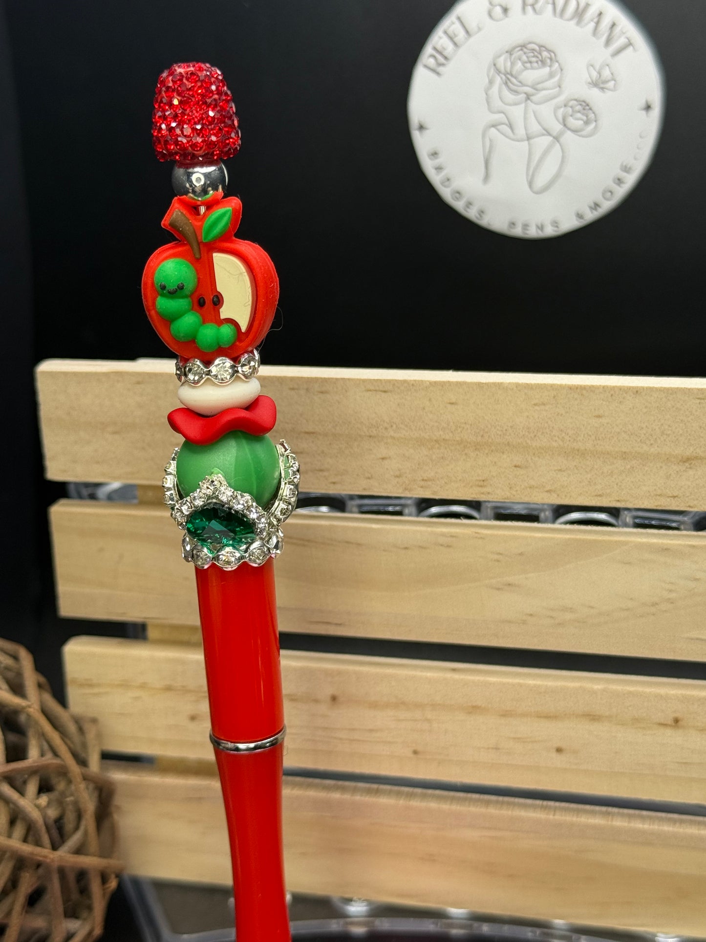 Apple & Cutie Worm Beaded Focal Pen
